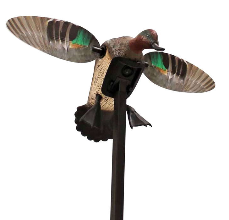 spinning wing duck decoy mounted on a pole