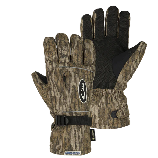 Drake Refuge HS Gore-Tex Gloves adjustable wrists black palms and zip pocket on top