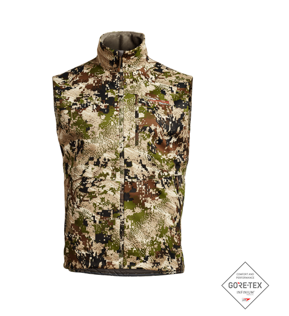camo zip front vest with chest and side pockets