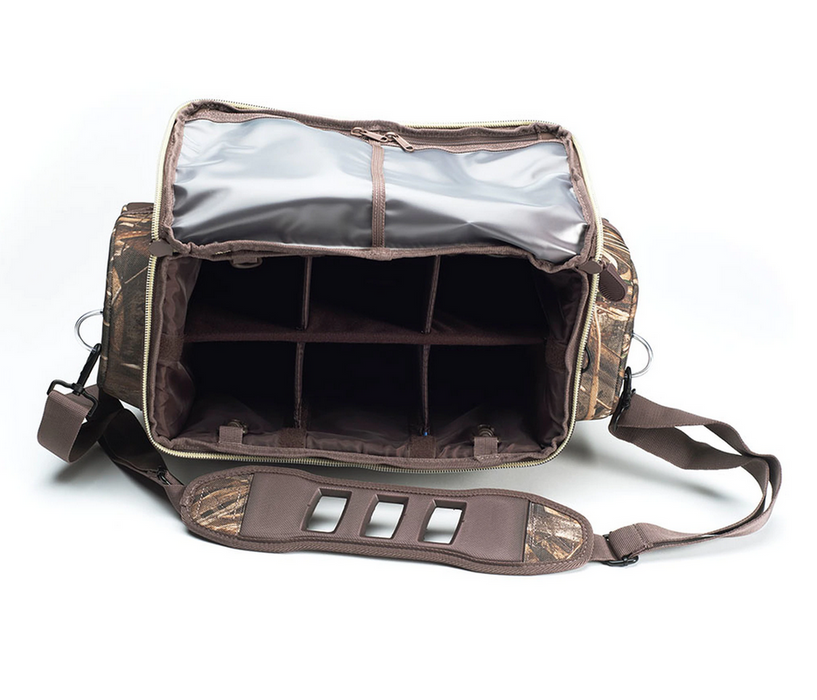 Dr. Duck DDBB-1923M5, FlyWay Blind Bag Realtree Max 5 with ens pockets and carry strap inside view of compartments